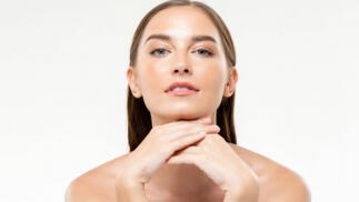 1 o 2 Sesiones de Hydrafacial: Un ritual de limpieza profunda y vitalidad en Clínica Ixia