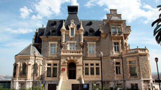 Hotel de 4* con desayuno buffet y entradas al Guggenheim, Santurtzi (Bizkaia)